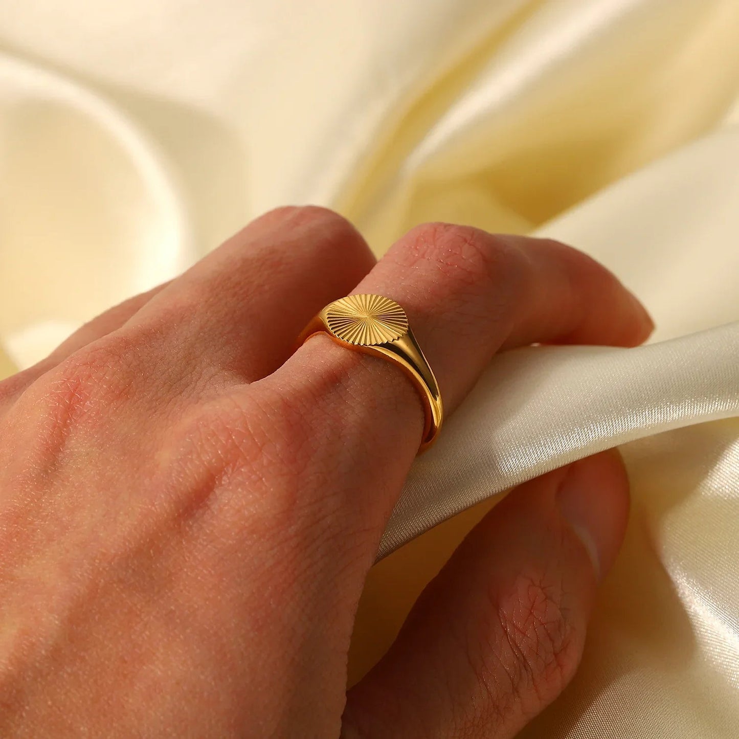 Rory - Geometrical Ring