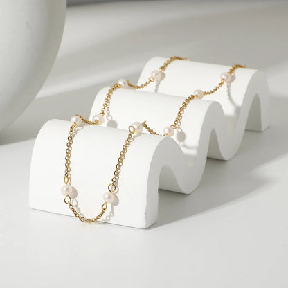 Pauline - Gold Pearl Necklace