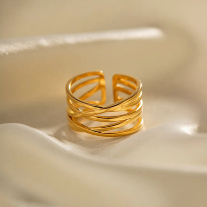 Yvette - Twisted Gold Ring