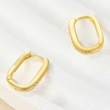 Sandra - Oval Hoop Earrings