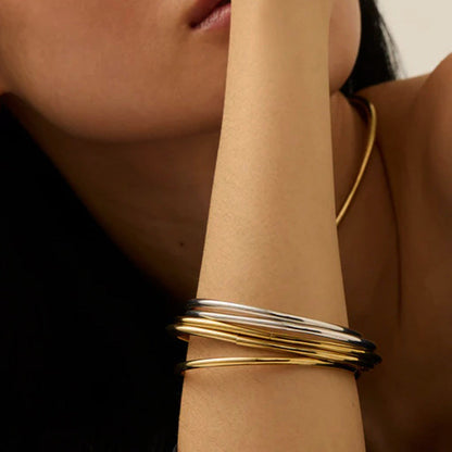 Ariana – Sleek Bangle Set