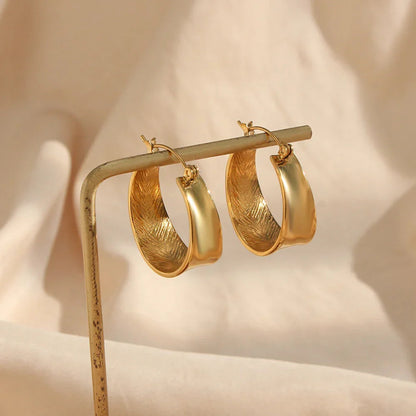 Wren - Gold Hoop Earrings