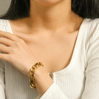 Kayle - Gold Chain Bracelet