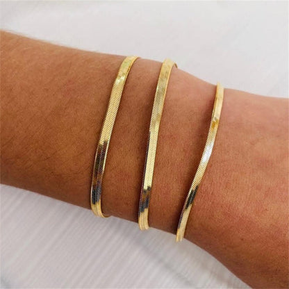 Mara - Bold Herringbone Bracelet