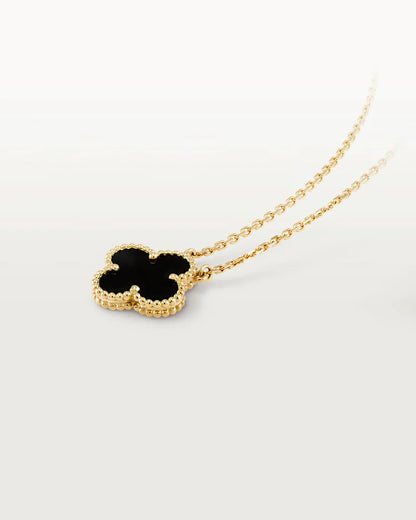 Cathy - Clover Pendant