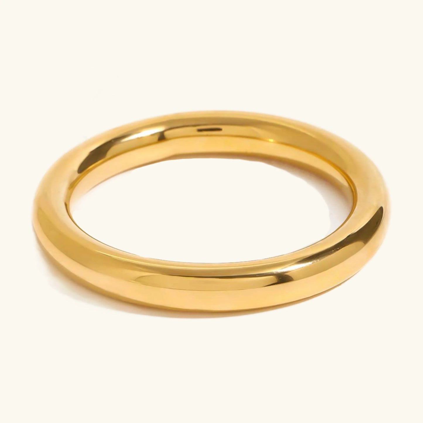 Freya - Smooth Gold Bangle