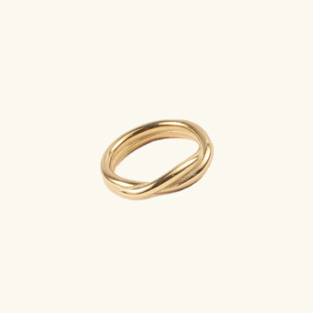 Lena - Twisted Gold Ring
