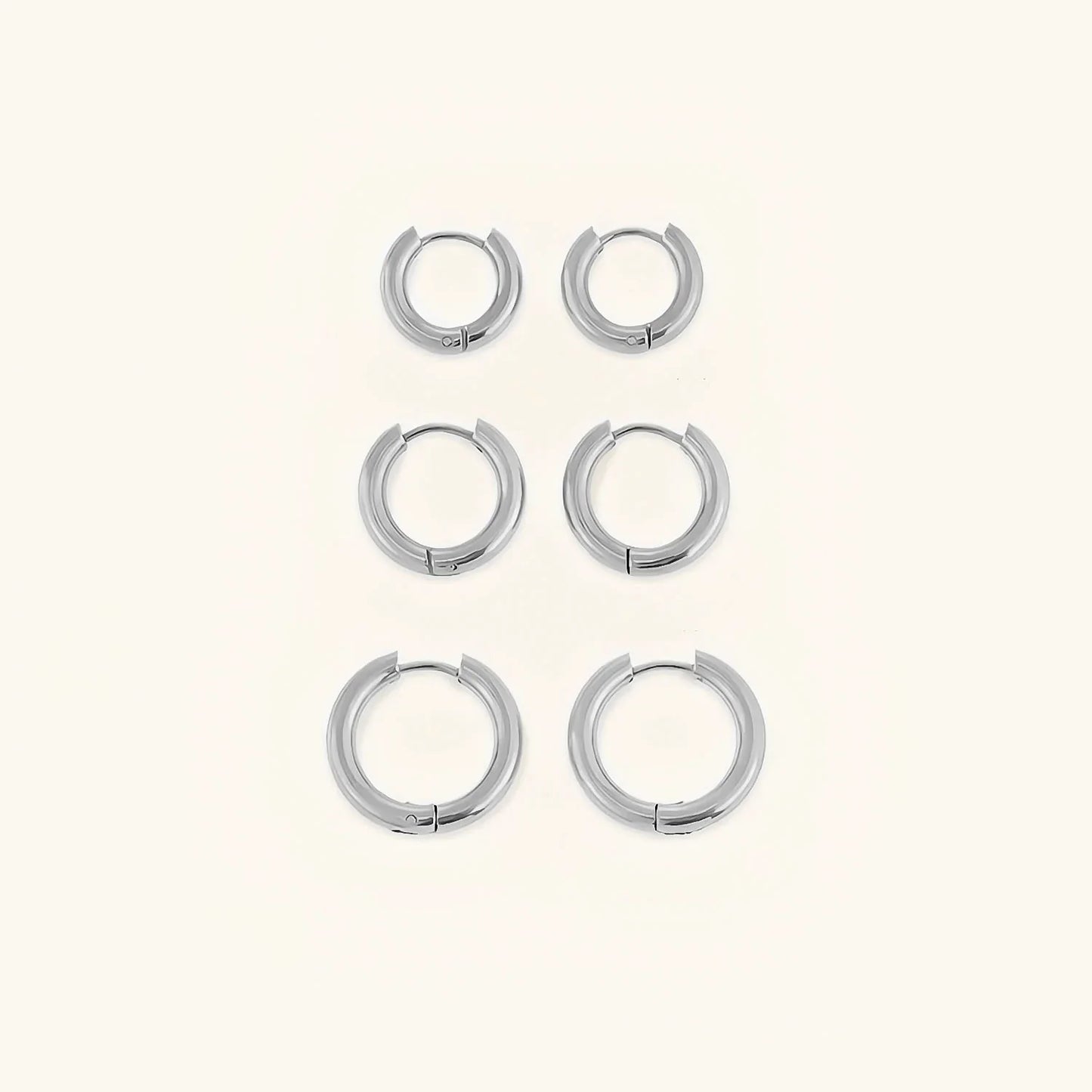 Bea - Classic Round Hoop Earrings