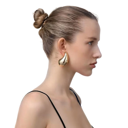 Cassandra - Teardrop Earrings
