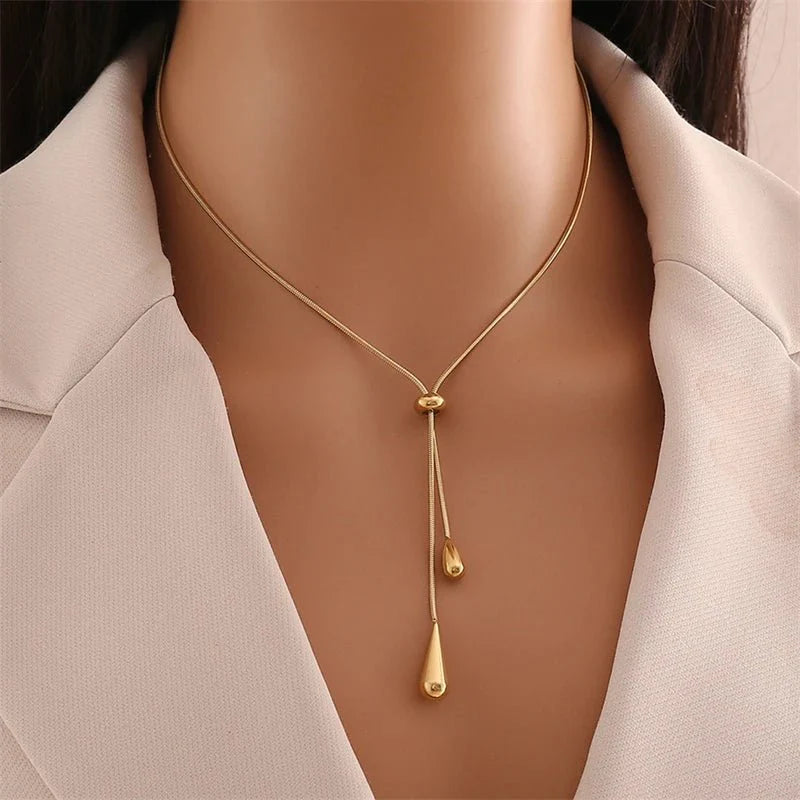 Ismara - Adjustable Pull Droplet Necklace & Earrings
