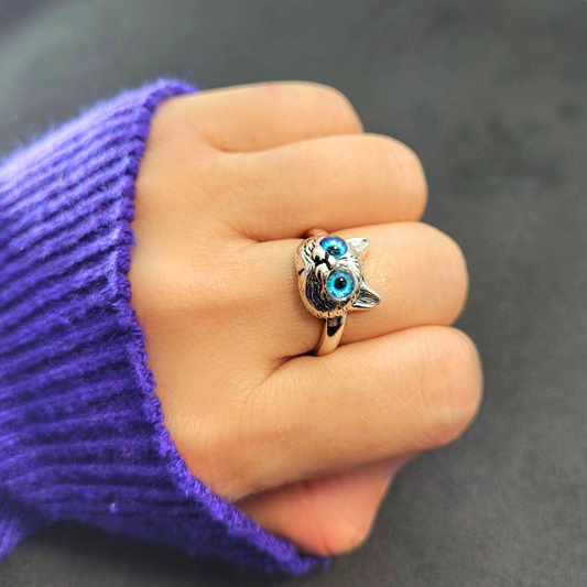 Ozzy - Blue Eye Cat Ring