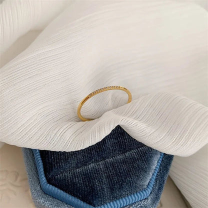 Alina - Dainty Thin Speckled Diamond Ring