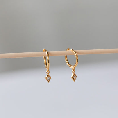 Hanging Earrings - Delicate Diamond Earrings