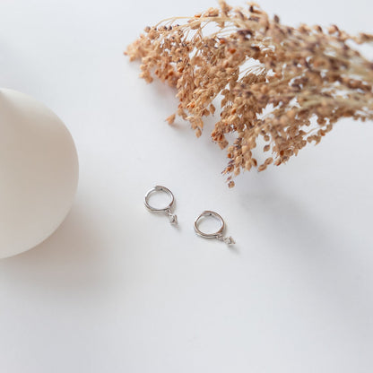 Hanging Earrings - Delicate Diamond Earrings