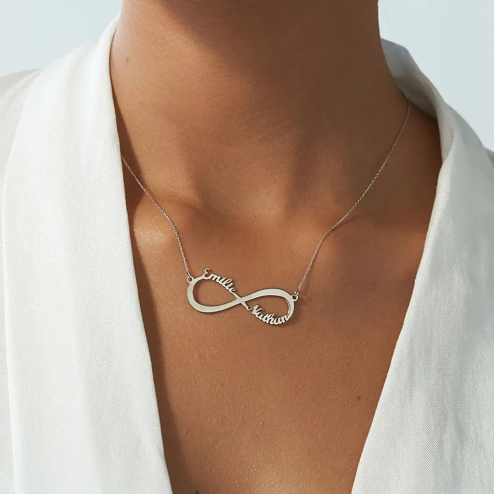 Maisie - Infinity Name Necklace