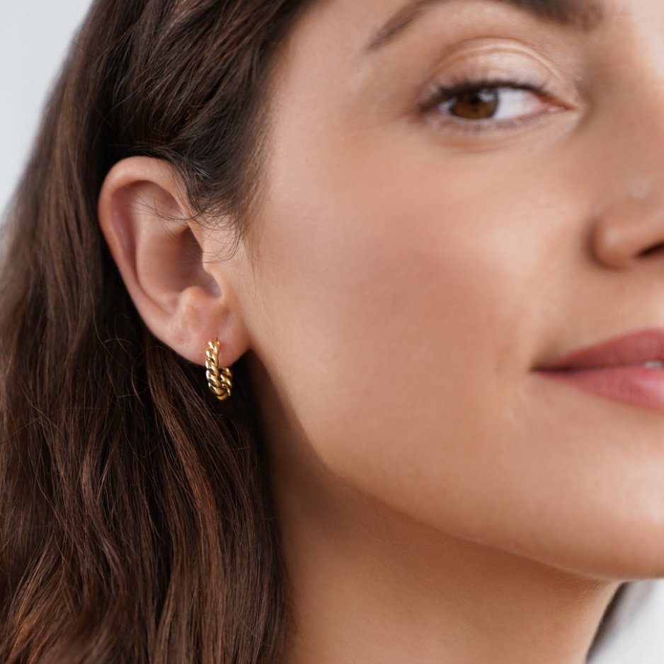 Madeline - Gold Twist Earrings