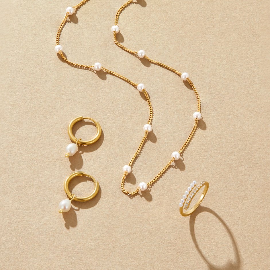 Briana - Pearl 18K Gold Necklace