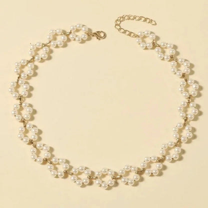 Emma - Pearl Floral Daisy Choker Necklace