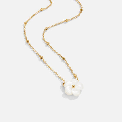 Emily - White Blossom Flower Necklace