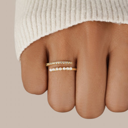 Teresa - Pearl & Crystal Ring