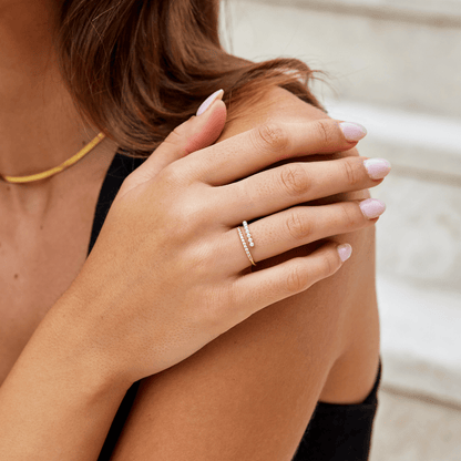 Teresa - Pearl & Crystal Ring